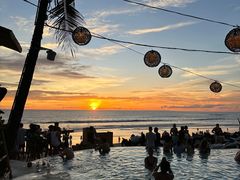 -FINNS Beach Club