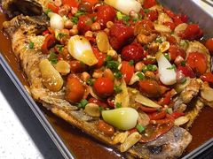 -三江源活鱼现烤(维多利摩尔城店)