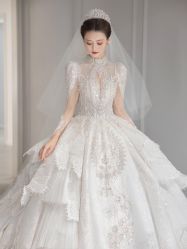 -Lady  Jane高端婚纱礼服馆