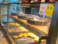 -金滏山·烤肉海鲜火锅自助(襄阳万达店)