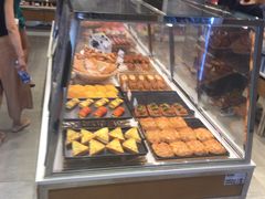 面包甜点陈列柜-巴黎贝甜(熙悦汇店)
