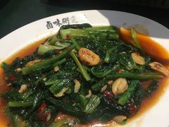 -狮头牌卤味研究所·卤味饭(花城汇南区店)