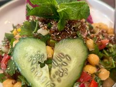 藜麦鹰嘴豆沙拉-ELI FALAFEL Lebanese&Mediterranean黎巴嫩美食(富城路店)