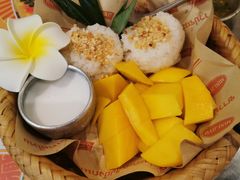 -小小集渔·泰式大排档(太古里香槟店)