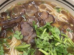-小马牛肉面·牛骨熬制(南京博物院店)