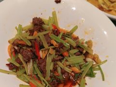 -凤凰园烤鸭店·唐山菜·传承花椒肉(老唐丰路店)