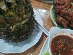 -沐毫傣泐云南菜孔雀宴•手抓饭傣味烧烤(曼听公园店)