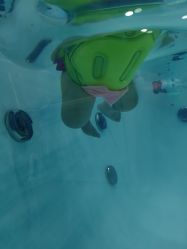 -熊小米专业儿童游泳馆