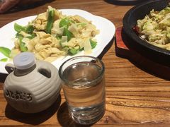 -东来菜馆•手抓海鲜家常菜•海鲜锅贴(鸽子窝店)