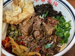 -李易面馆(树木岭店)