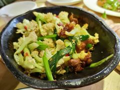油渣有机花菜-关东小磨东北菜(上海长风大悦城店)