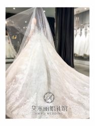 -艾米丽婚纱礼服