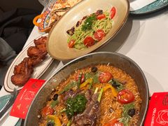 -CRAZYONES西班牙海鲜饭(上海美罗城店)