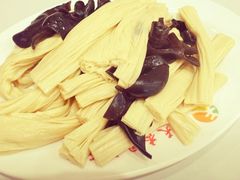 凉拌木耳腐竹-杏园餐厅(西四北大街店)