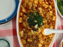 -洪霞餐馆·川菜·鲜货现炒(两江春城店)