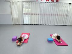 -小芳舞蹈团·少儿舞蹈·中国舞(龙江校区)