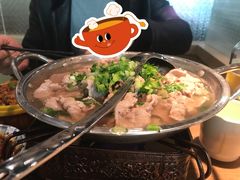 跷脚牛肉小锅-肖四女乐山跷脚牛肉(世博源店)