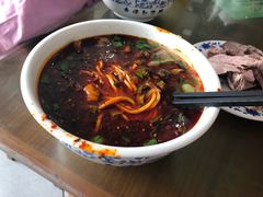 -吾穆勒蓬灰牛肉面·清真(北滨河中路店)