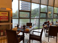 -听松楼·花园酒店·自助餐厅(红梅公园店)