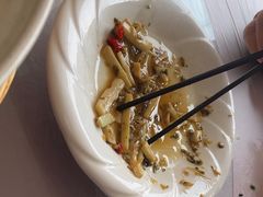 -天乐农家鱼头王(天目湖店)