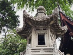 -龙华寺