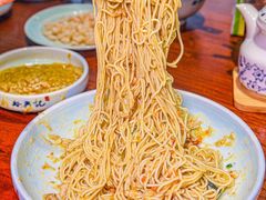 -裕兴记•蟹黄面馆(人民广场店)