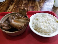 -万和春排骨砂锅米饭(湖北路店)