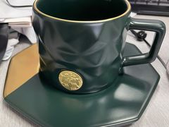 -星巴克臻选(上海长风大悦城店)