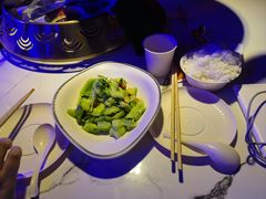 -徐记小怪兽肉蟹煲店(哈西万达金街店)