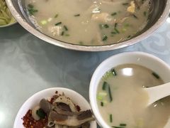-胡世羊肉汤(南街店)