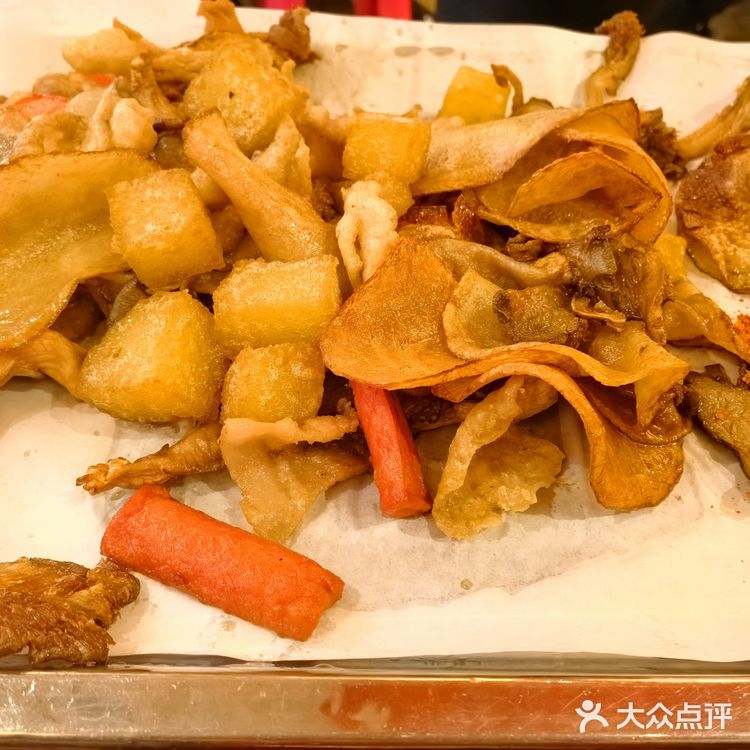 网红打卡黄孃甜不辣