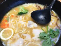 -云味馆过桥米线(皇庭广场店)