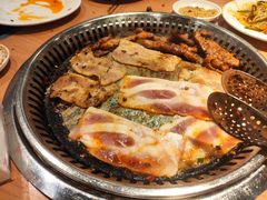 -汉丽轩韩式自助烤肉(大学城龙湖U城天街A馆店)