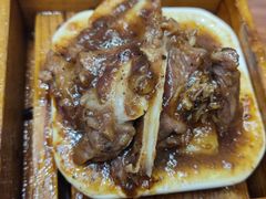 黑椒牛仔骨-皇马假日醉海南大酒店·假日一品派茶楼(秀英店)