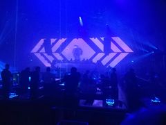 -简奥斯汀·赫本酒吧