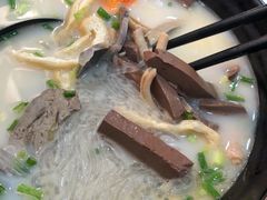 -鸭小妹鸭血粉丝(老门东店)