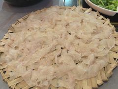 -官塘陈记鱼生·潮汕砂锅粥·牛肉火锅(潮枫路总店)