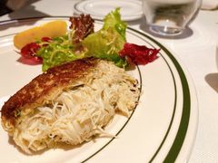 招牌蟹肉饼-Wolfgang’s Steakhouse 沃夫冈牛排馆(上海白玉兰广场店)