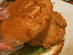 -必胜客(东大桥店)