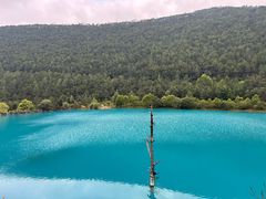 -玉龙雪山蓝月谷