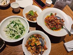 -湘力力小院·鱼汤泡饭(枫林路店)