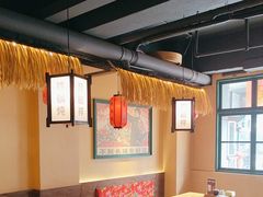 -晨皓祥人民公社铁锅炖菜(西华苑店)