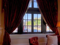 靠窗位-Salon de Ville浦江汇(上海外滩华尔道夫酒店店)