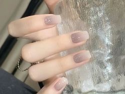 -西柚美甲美睫半永久