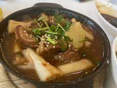 牛腩啫啫猪肠粉-东江海鲜酒家(艺都分店)