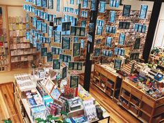 -猫的天空之城概念书店(杭州南宋御街店)