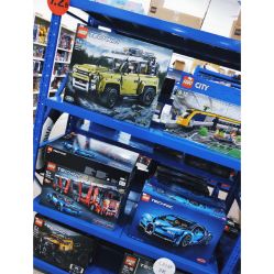 -逝水玩具折扣店