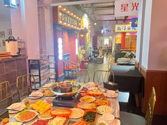 -里堂派对·独栋团建聚会小院轰趴馆(三圣乡店)