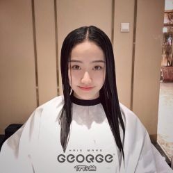 -侨治发型