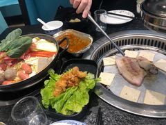 -烤路里·韩国品质自助烤肉(石路天虹4号店)